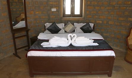 jaisalmer desert safari package cost