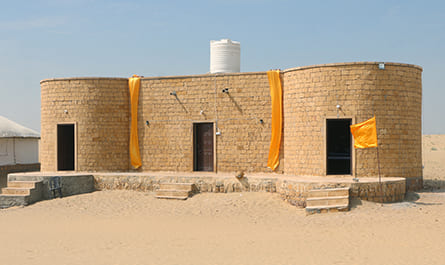 jaisalmer desert safari package cost