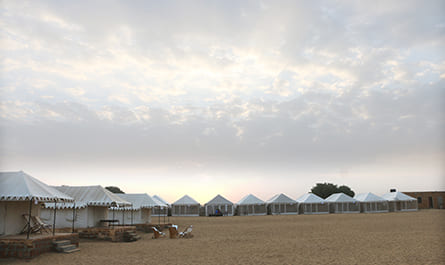 jaisalmer desert safari package cost